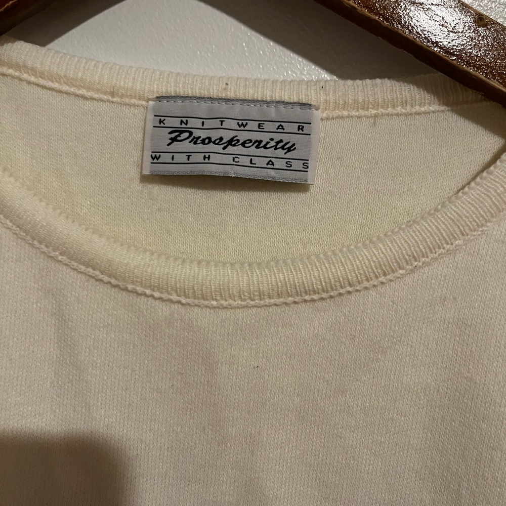 Size L - Picture 3 of 3